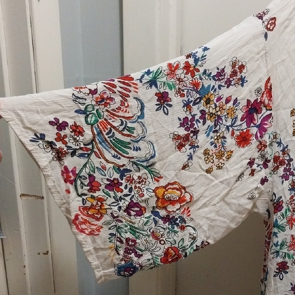 Bohemian Floral Open-Front Kimono - Picture 2 of 5